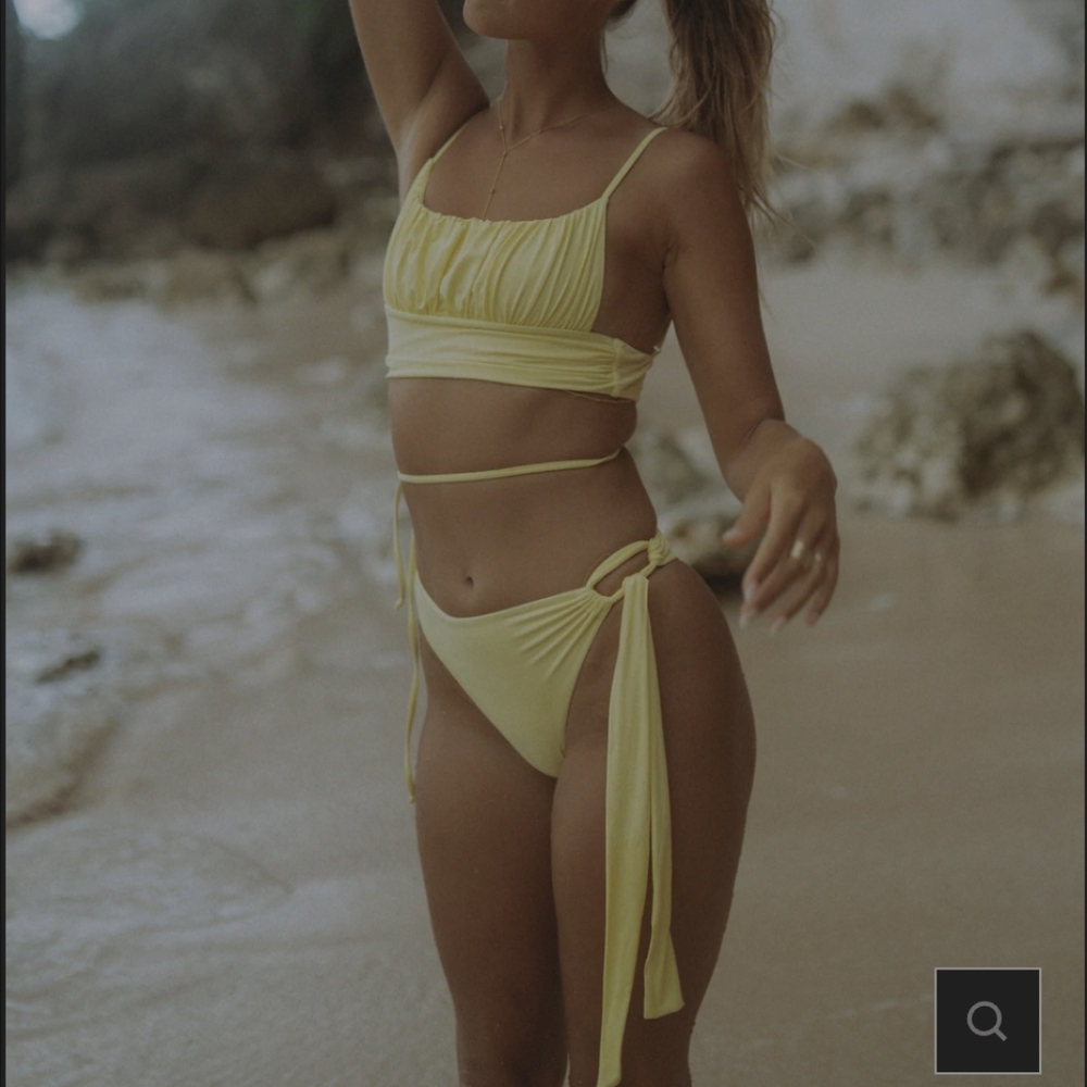 Mirah Maja bikini top in size med and bottoms size xs